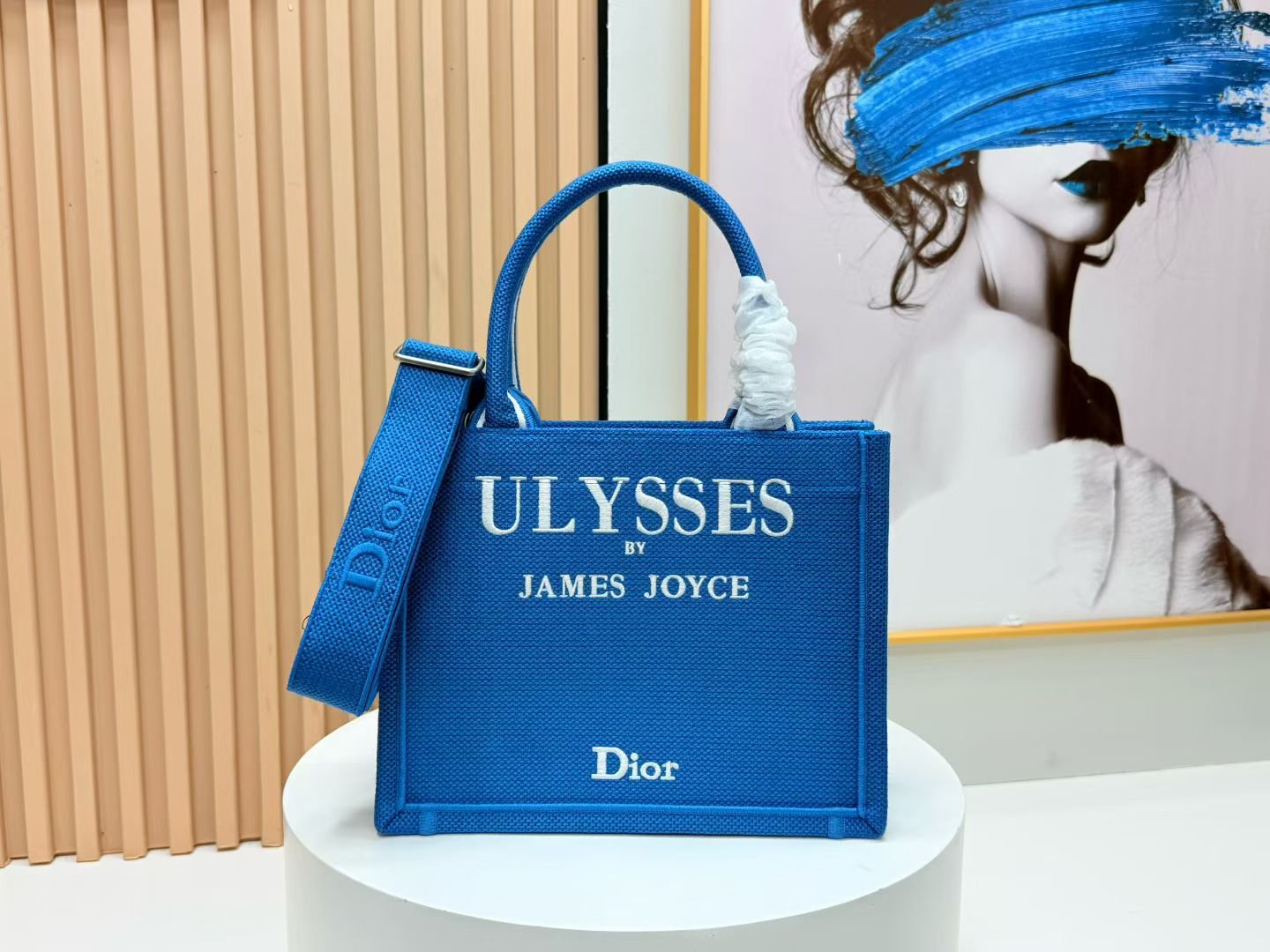 Dior Book Tote pequeño con bandolera