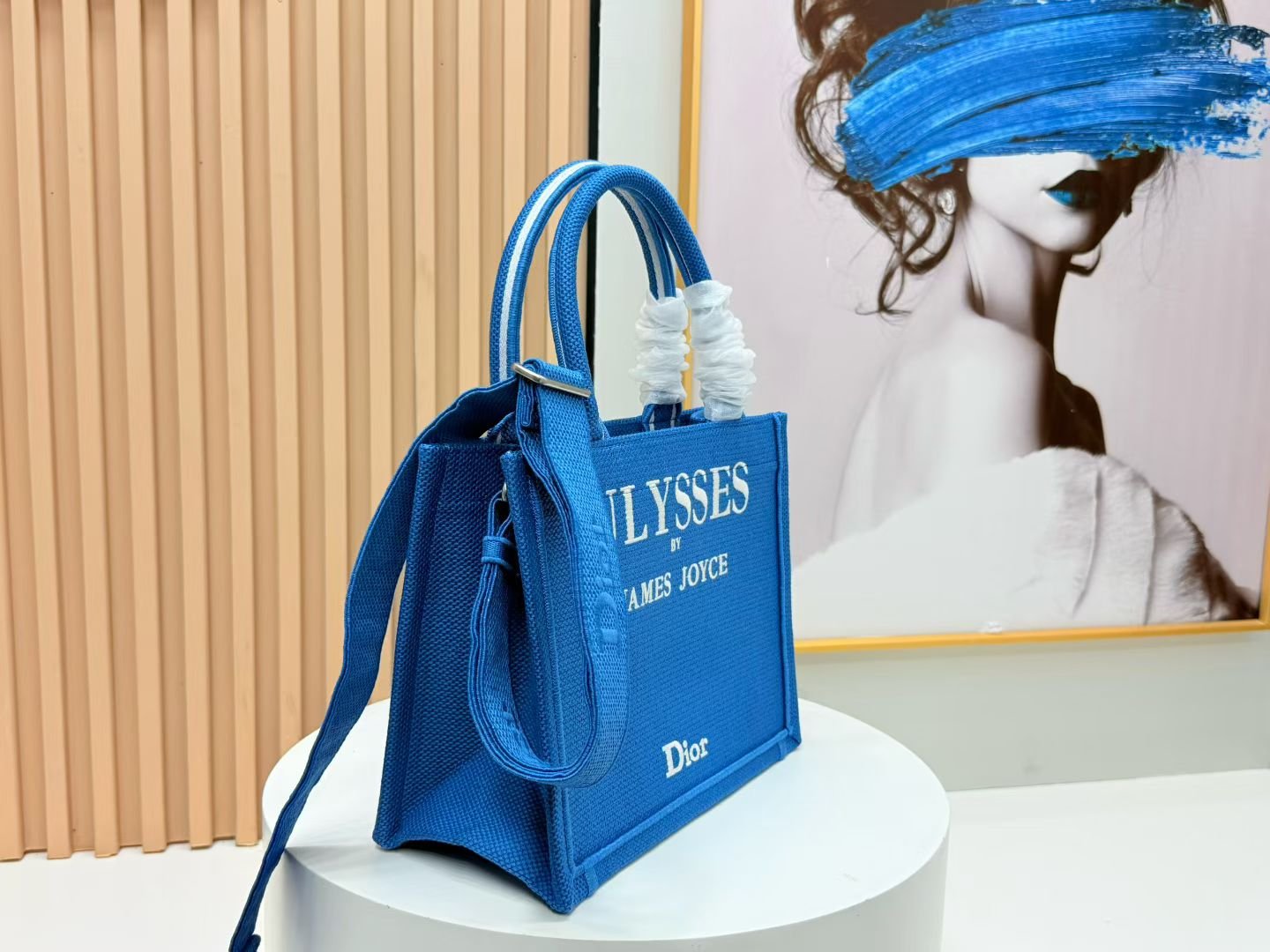 Dior Book Tote pequeño con bandolera - Imagen 4