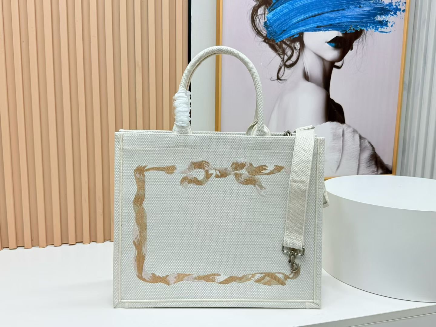 Dior Book Tote grande con bandolera - Imagen 3