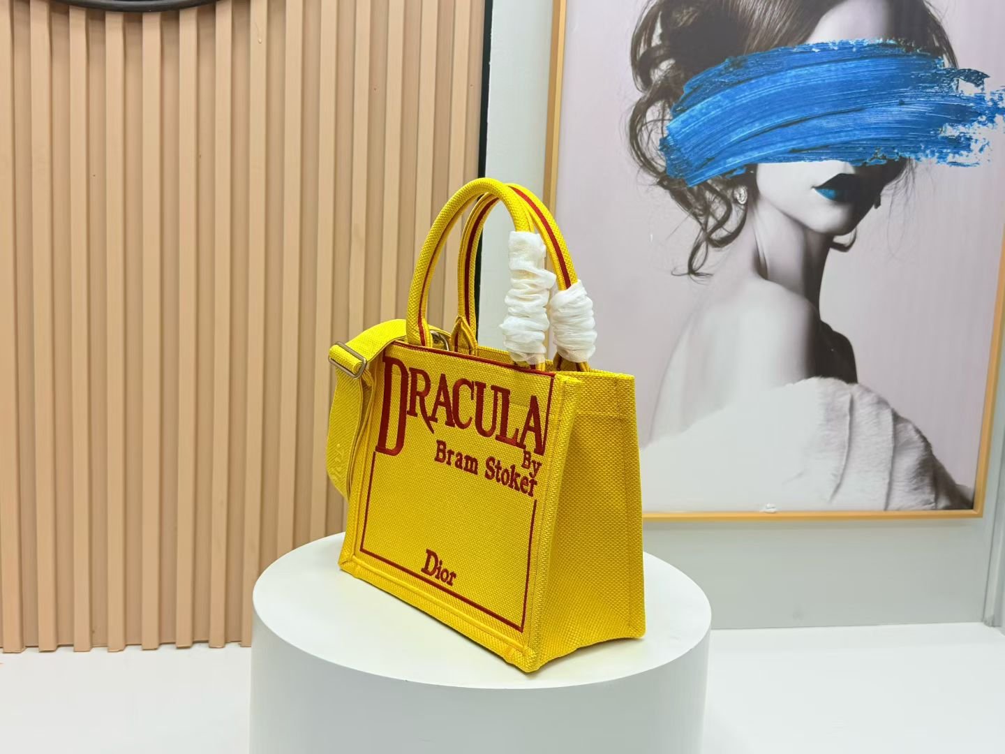 Dior Book Tote pequeño con bandolera - Imagen 4