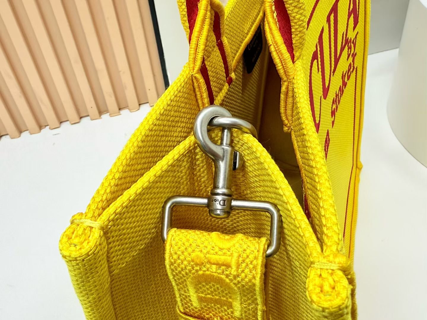 Dior Book Tote grande con bandolera - Imagen 5