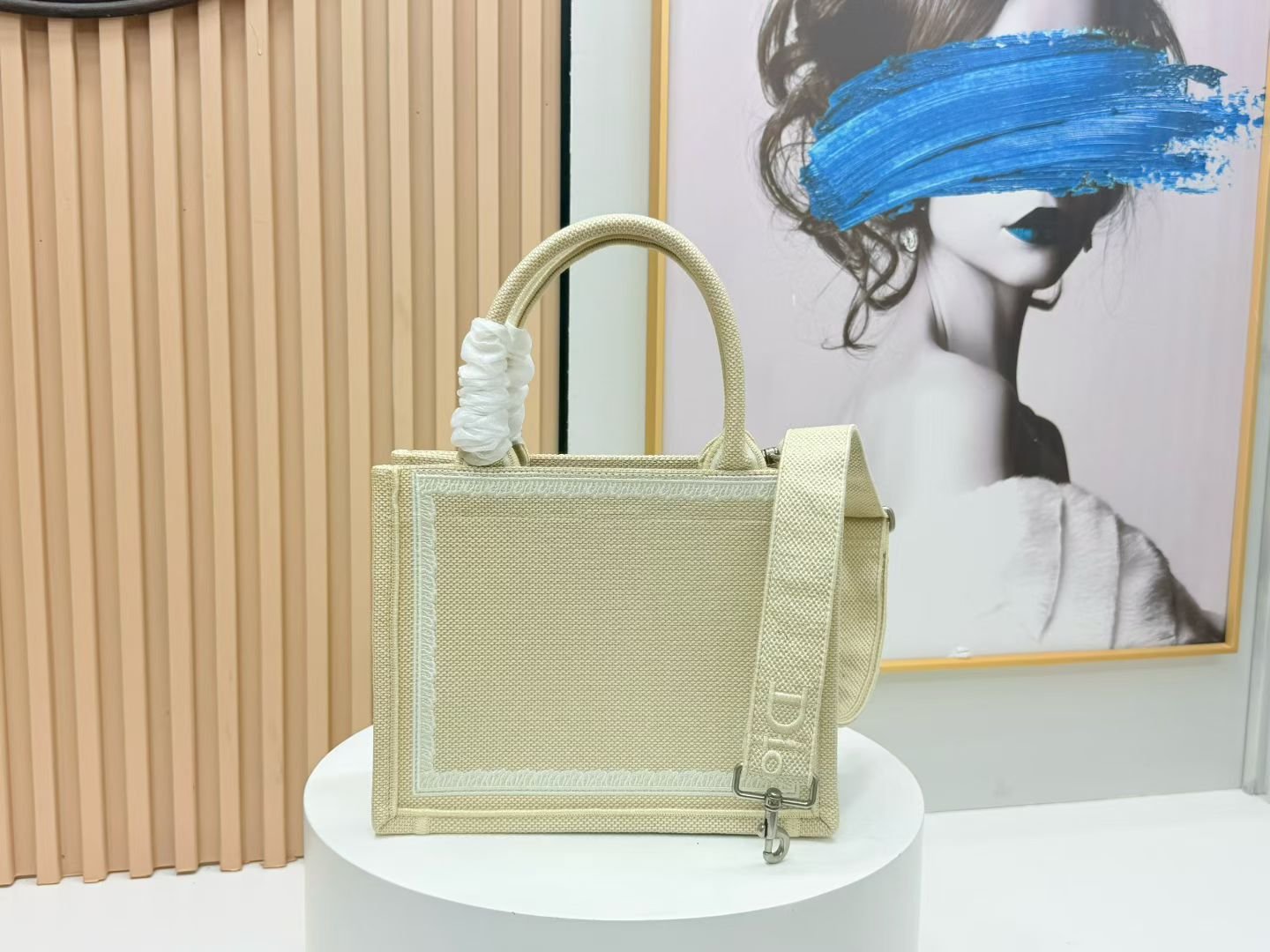 Dior Book Tote pequeño con bandolera - Imagen 3