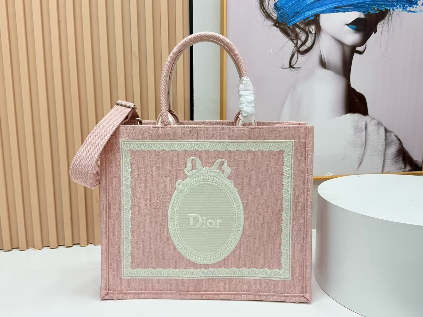 Dior Book Tote grande con bandolera