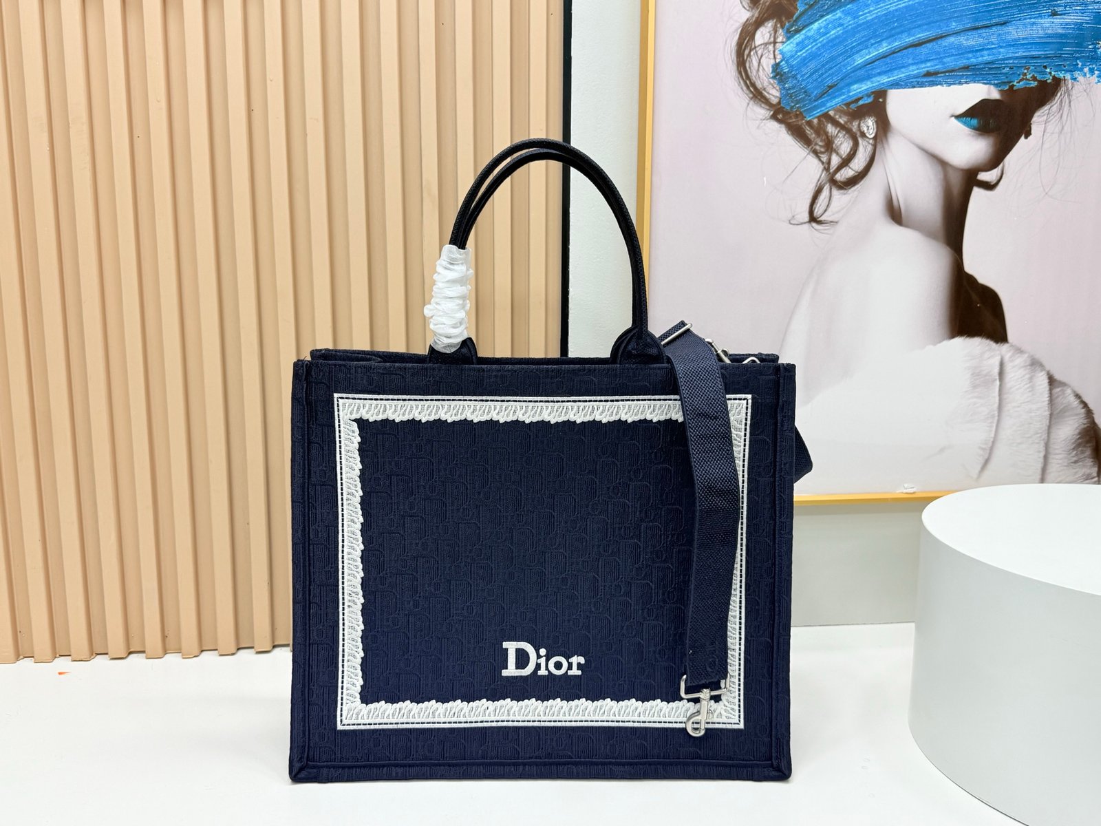 Dior Book Tote grande con bandolera - Imagen 3
