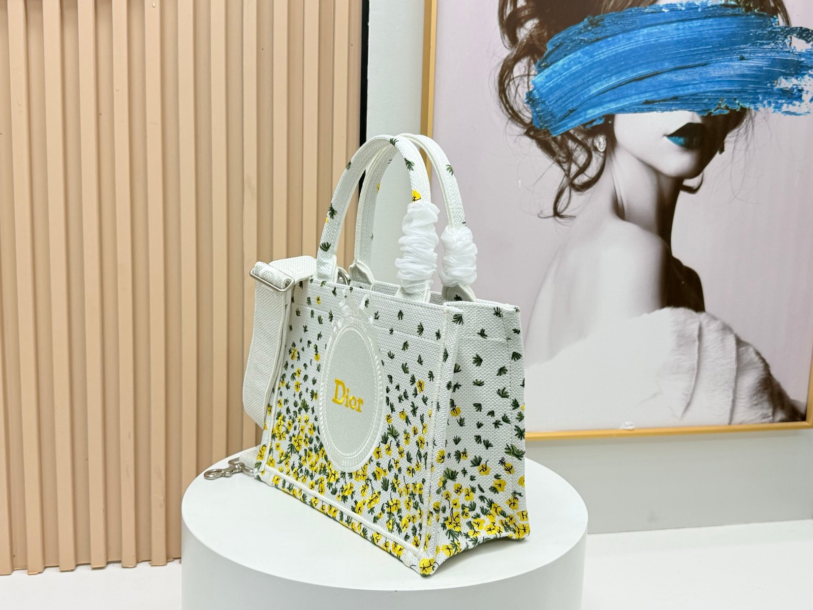 Dior Book Tote pequeño con bandolera - Imagen 4