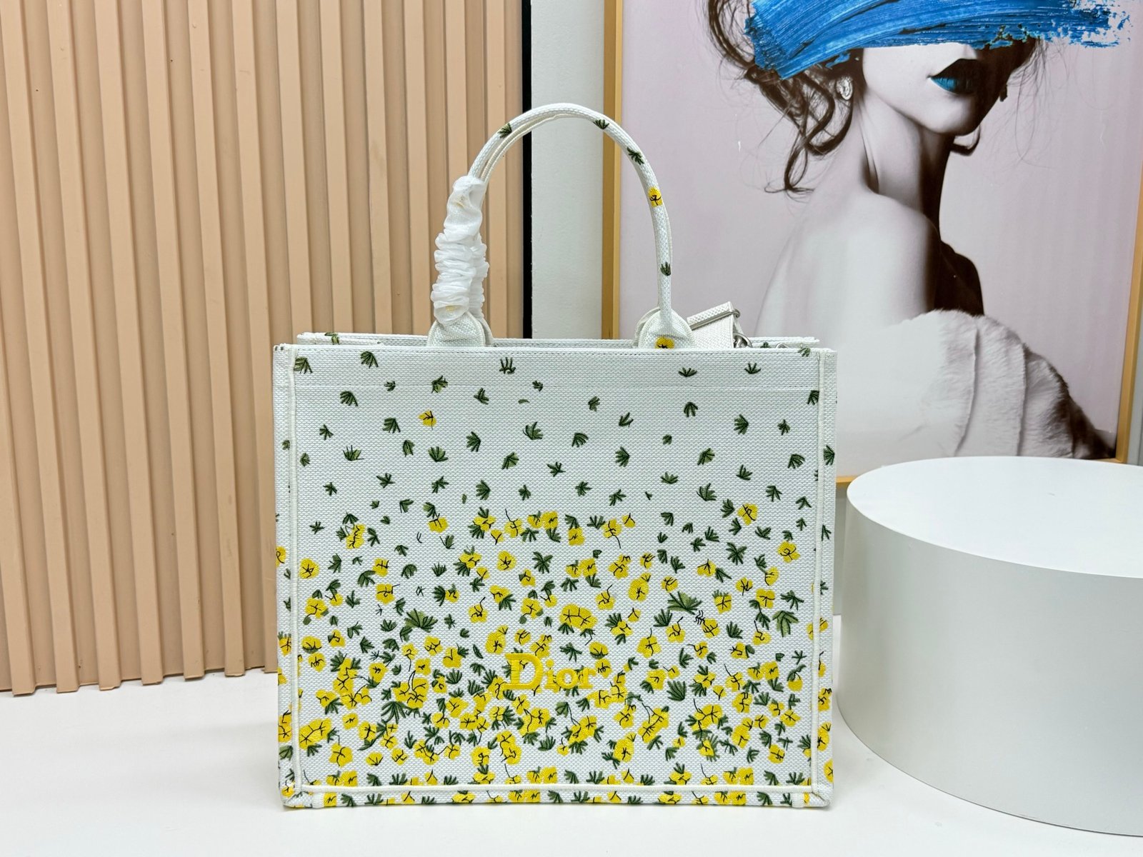 Dior Book Tote grande con bandolera - Imagen 3