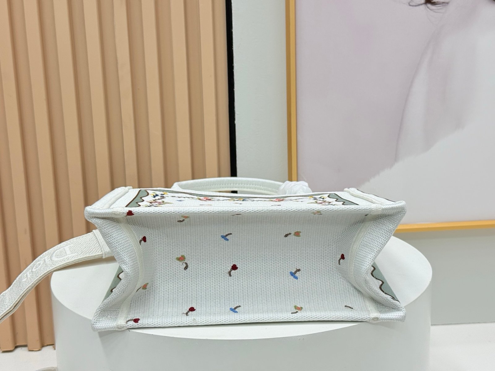 Dior Book Tote pequeño con bandolera - Imagen 7
