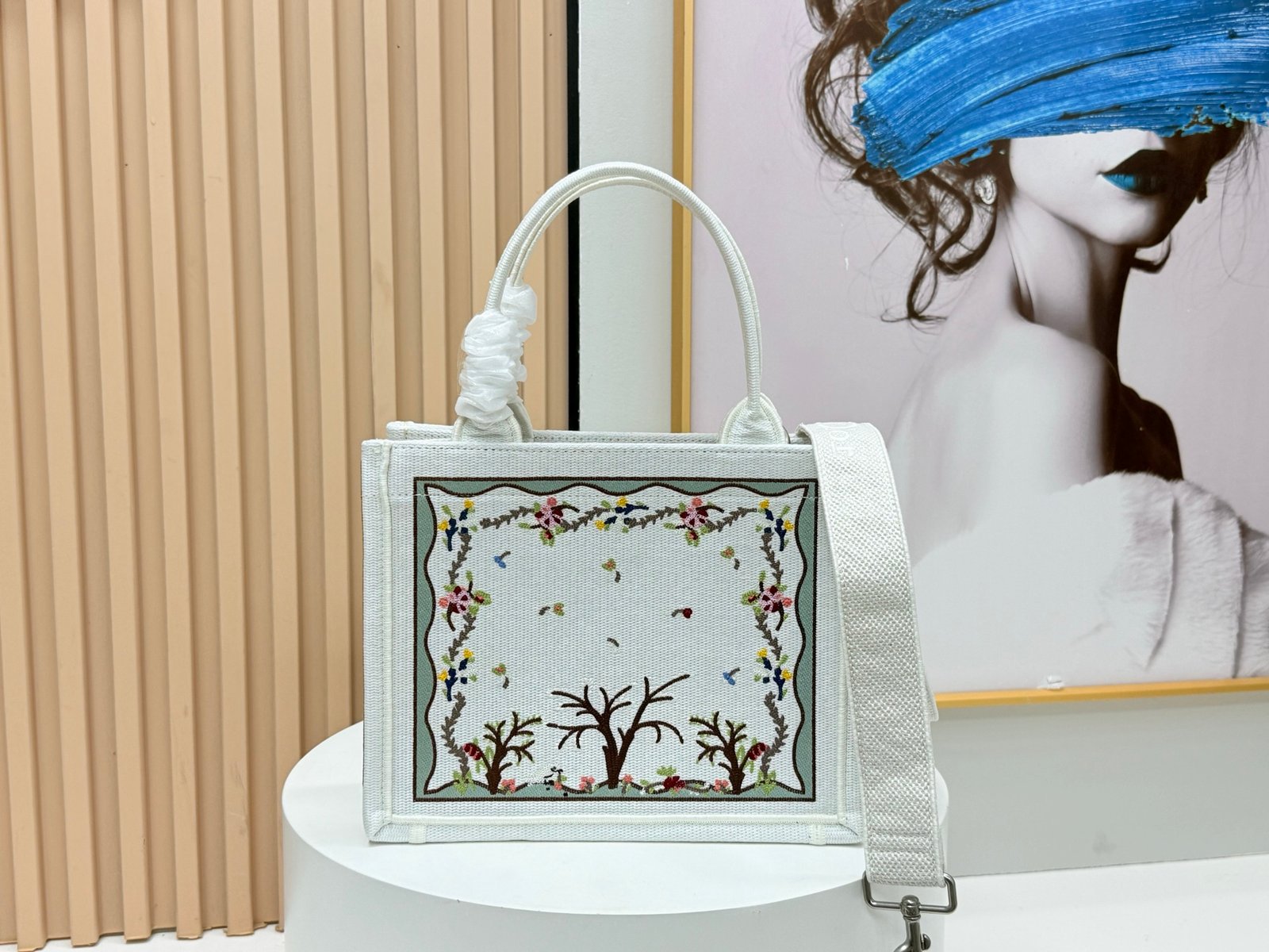 Dior Book Tote pequeño con bandolera - Imagen 3