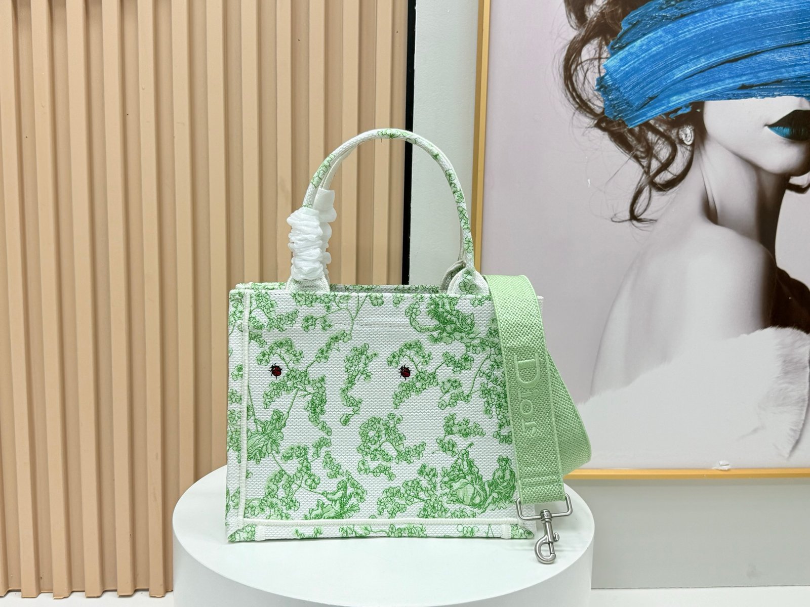 Dior Book Tote pequeño con bandolera - Imagen 3