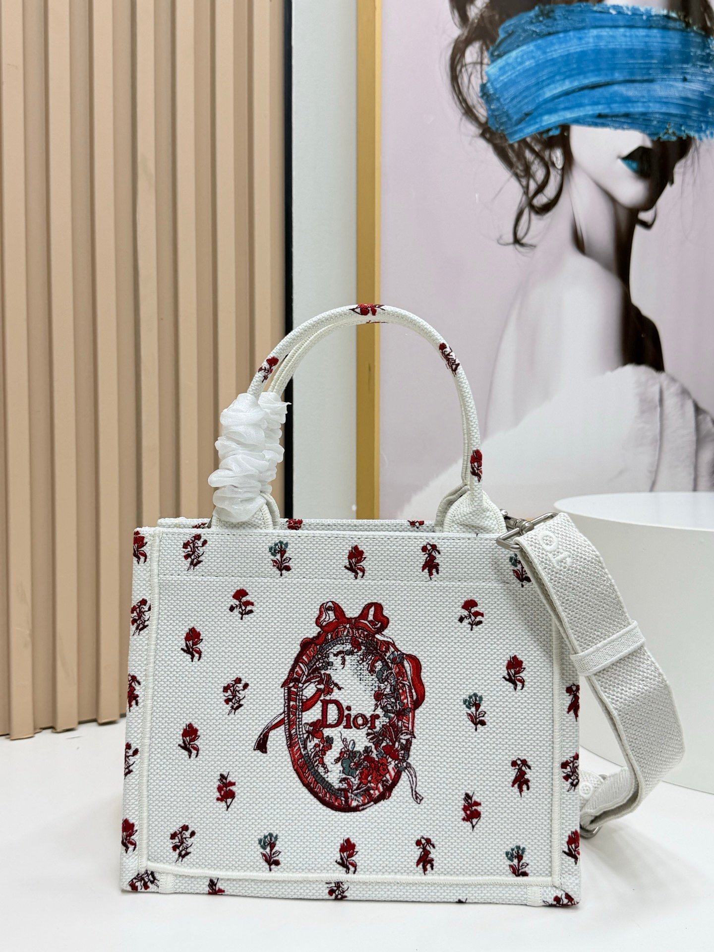 Dior Book Tote pequeño con bandolera