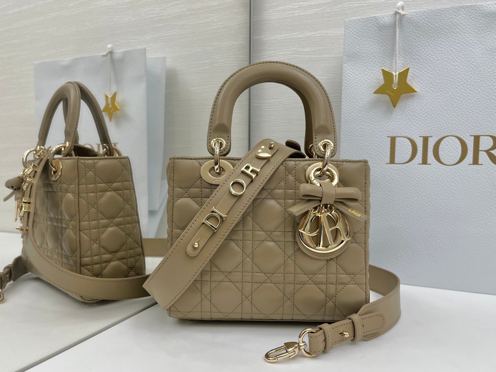 Bolso pequeño Lady Dior My ABCDior