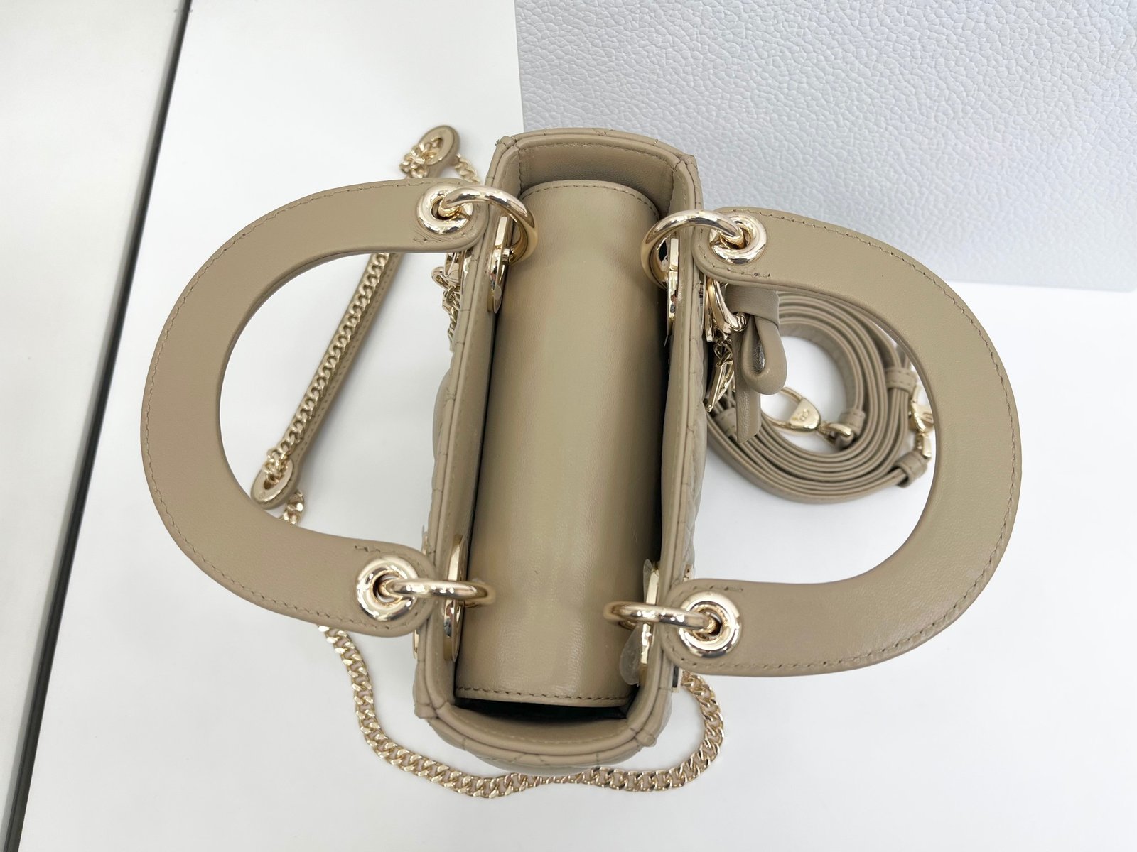 Bolso mini Lady Dior - Imagen 8