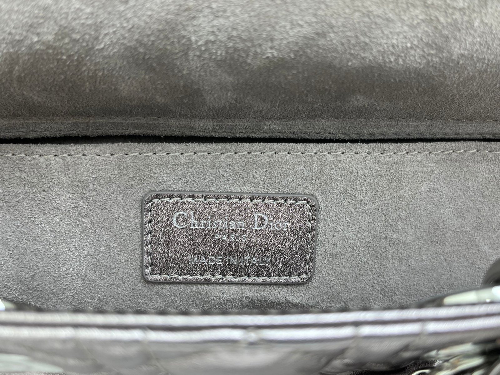 Bolso mediano Lady D-Joy Dior - Imagen 9