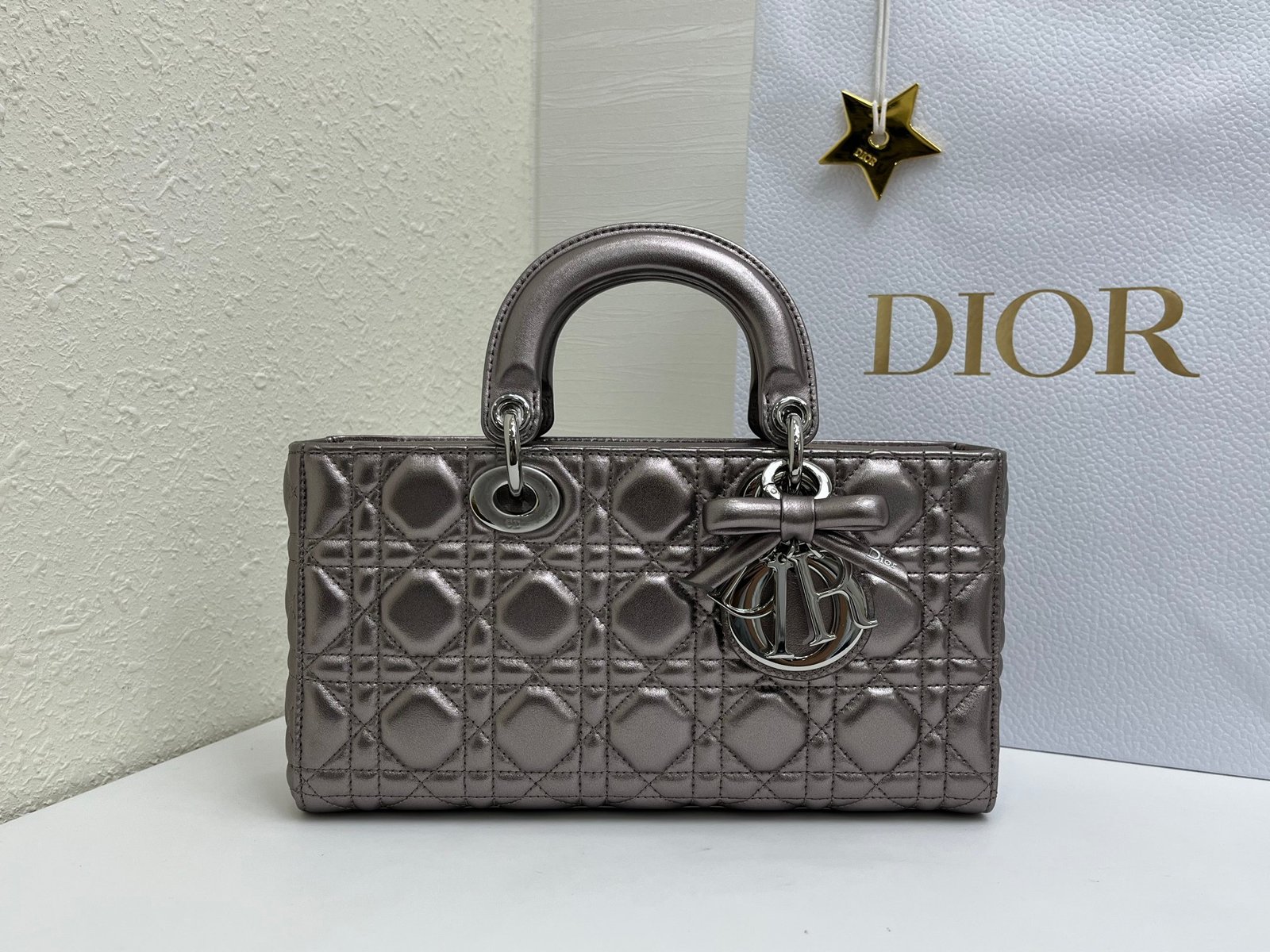 Bolso mediano Lady D-Joy Dior - Imagen 6