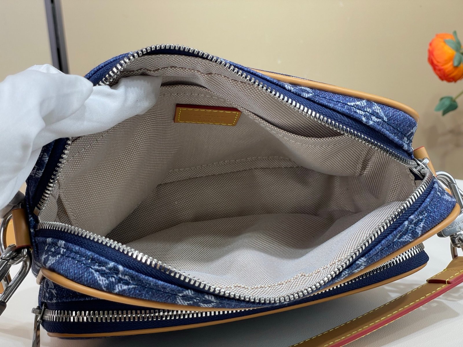 Bolso Nil Louis Vuitton - Imagen 9