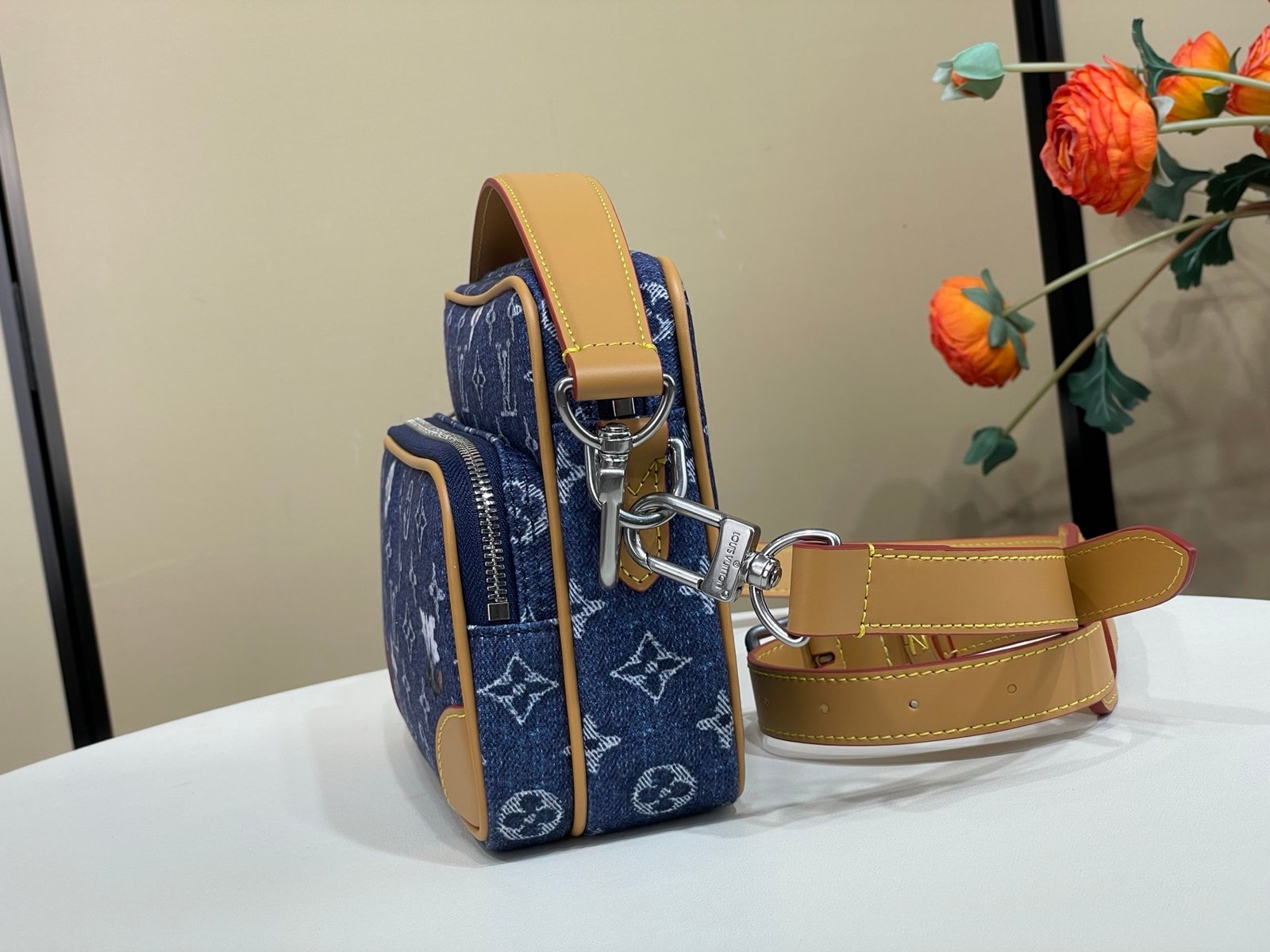 Bolso Nil Louis Vuitton - Imagen 2