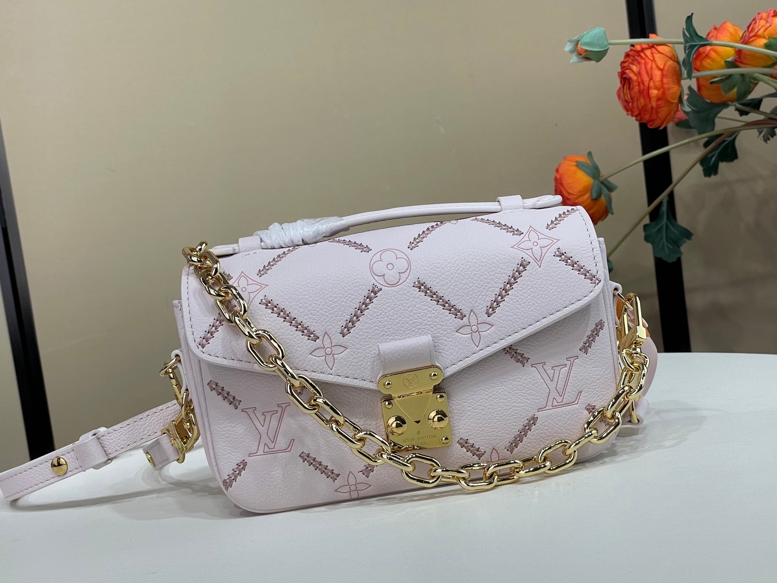 Bolso Pochette Métis East West Louis Vuitton