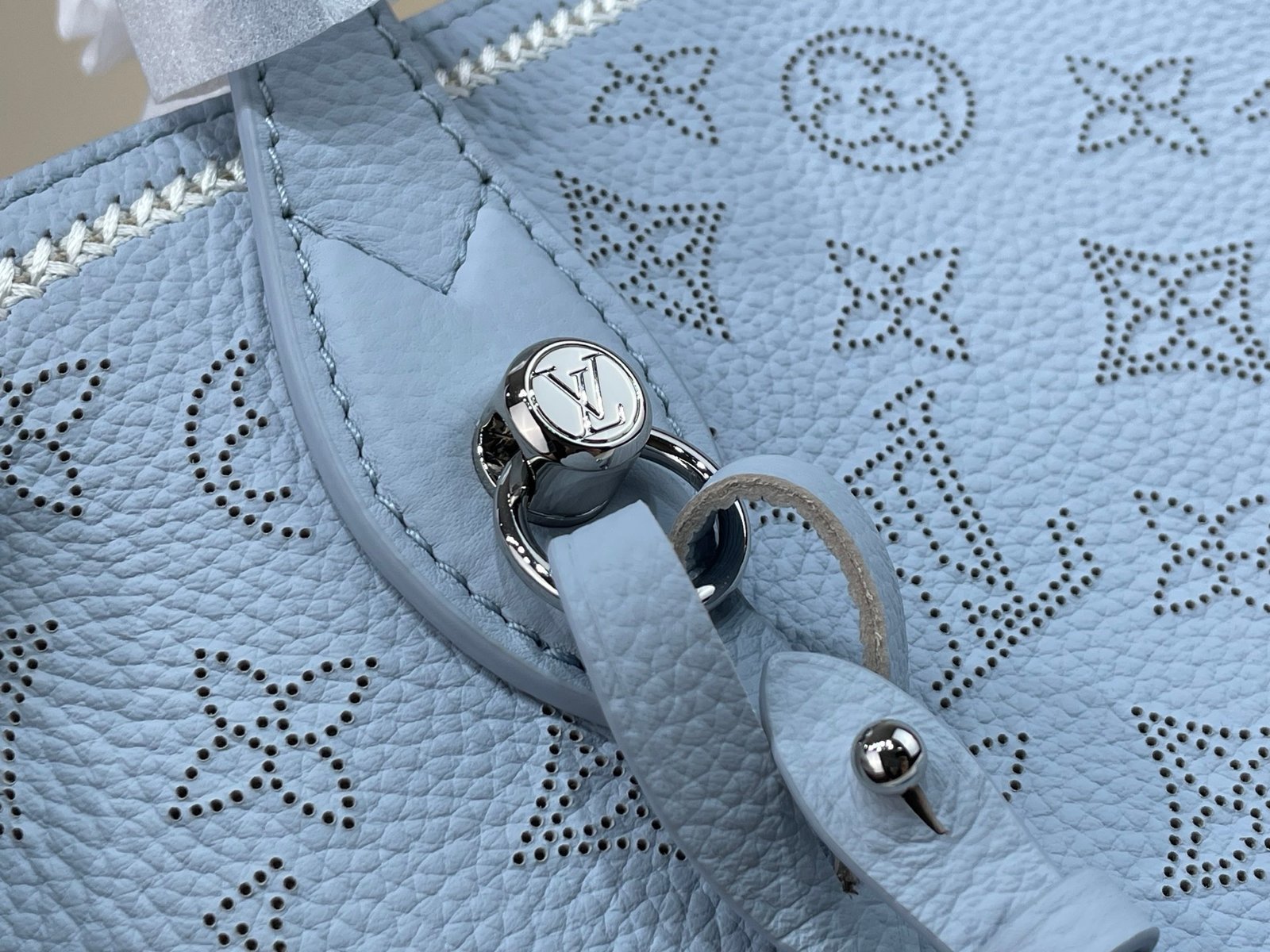 Bolso Blossom PM Louis Vuitton - Imagen 8