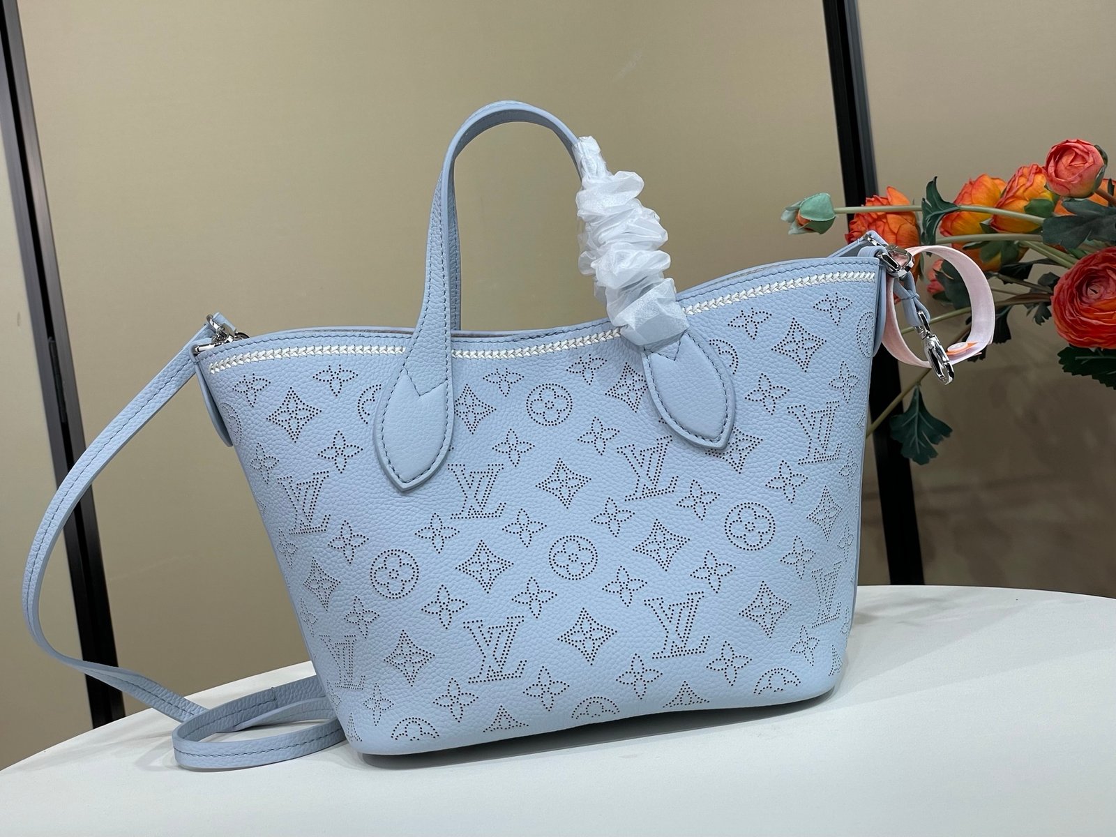 Bolso Blossom PM Louis Vuitton - Imagen 3