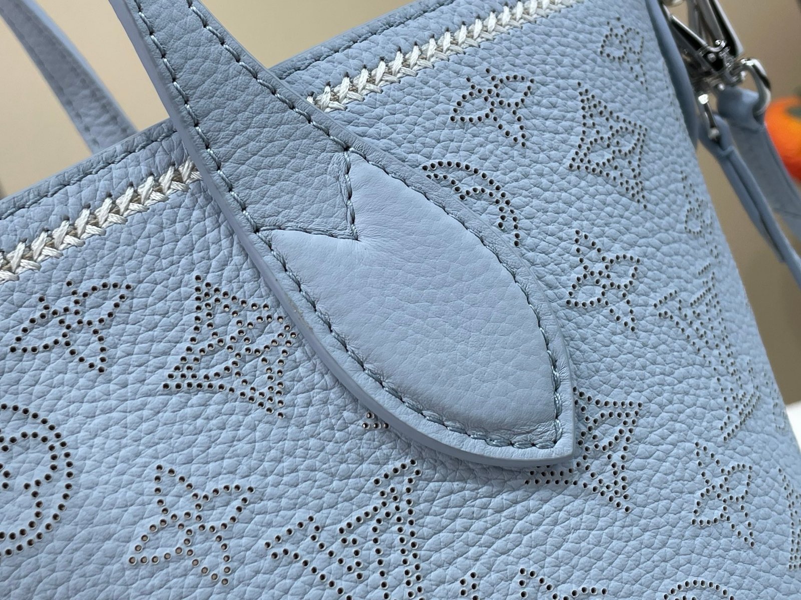 Bolso Blossom PM Louis Vuitton - Imagen 10