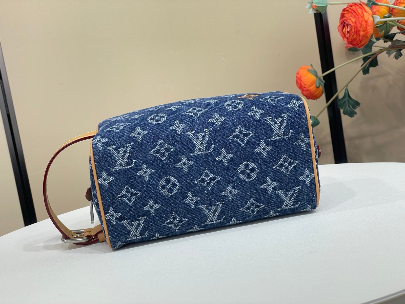 Neceser Locker Dopp Kit Louis Vuitton - Imagen 5