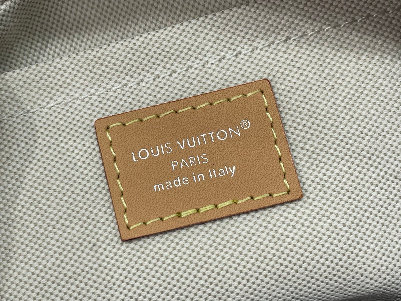 Neceser Locker Dopp Kit Louis Vuitton - Imagen 9