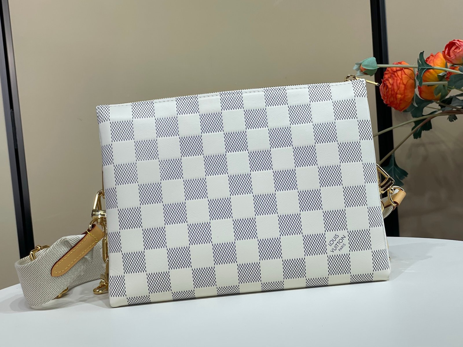 Bolso Coussin PM Louis Vuitton - Imagen 3
