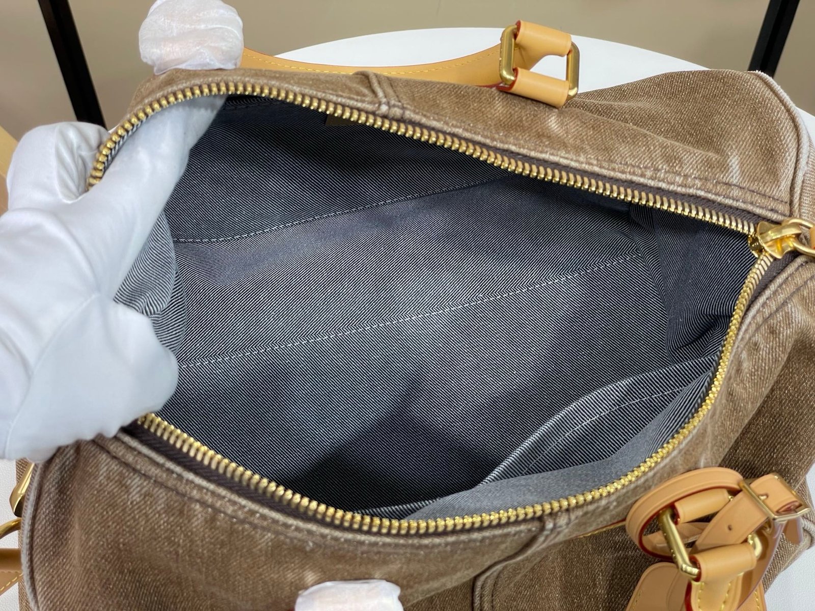 Bolso Speedy 30 con bandolera Louis Vuitton - Imagen 12