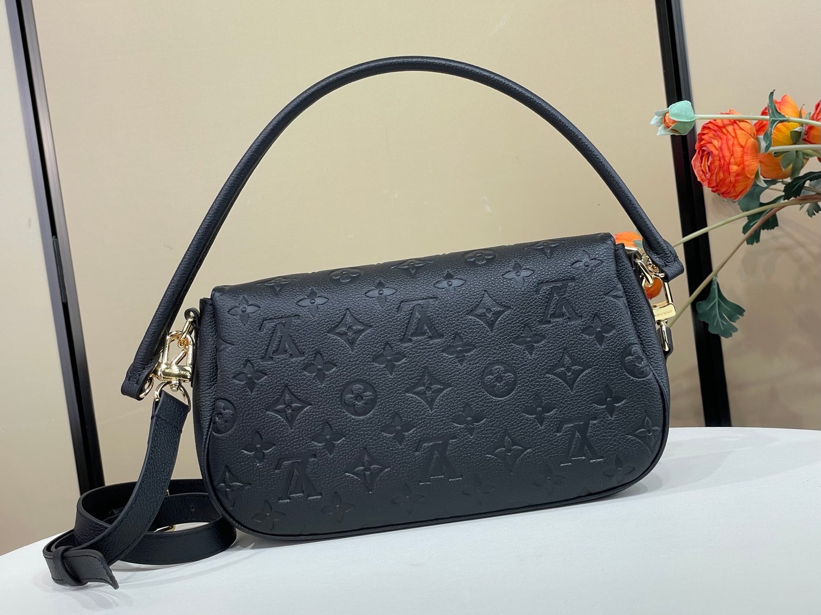 Bolso Pochette Métis Soft Louis Vuitton - Imagen 3