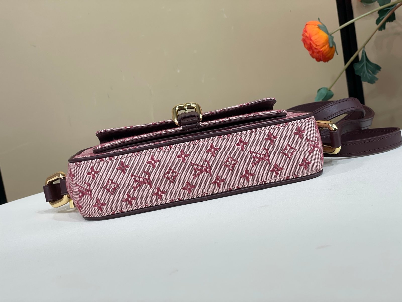 Bolso Mini Lin Juliette Louis Vuitton - Imagen 4