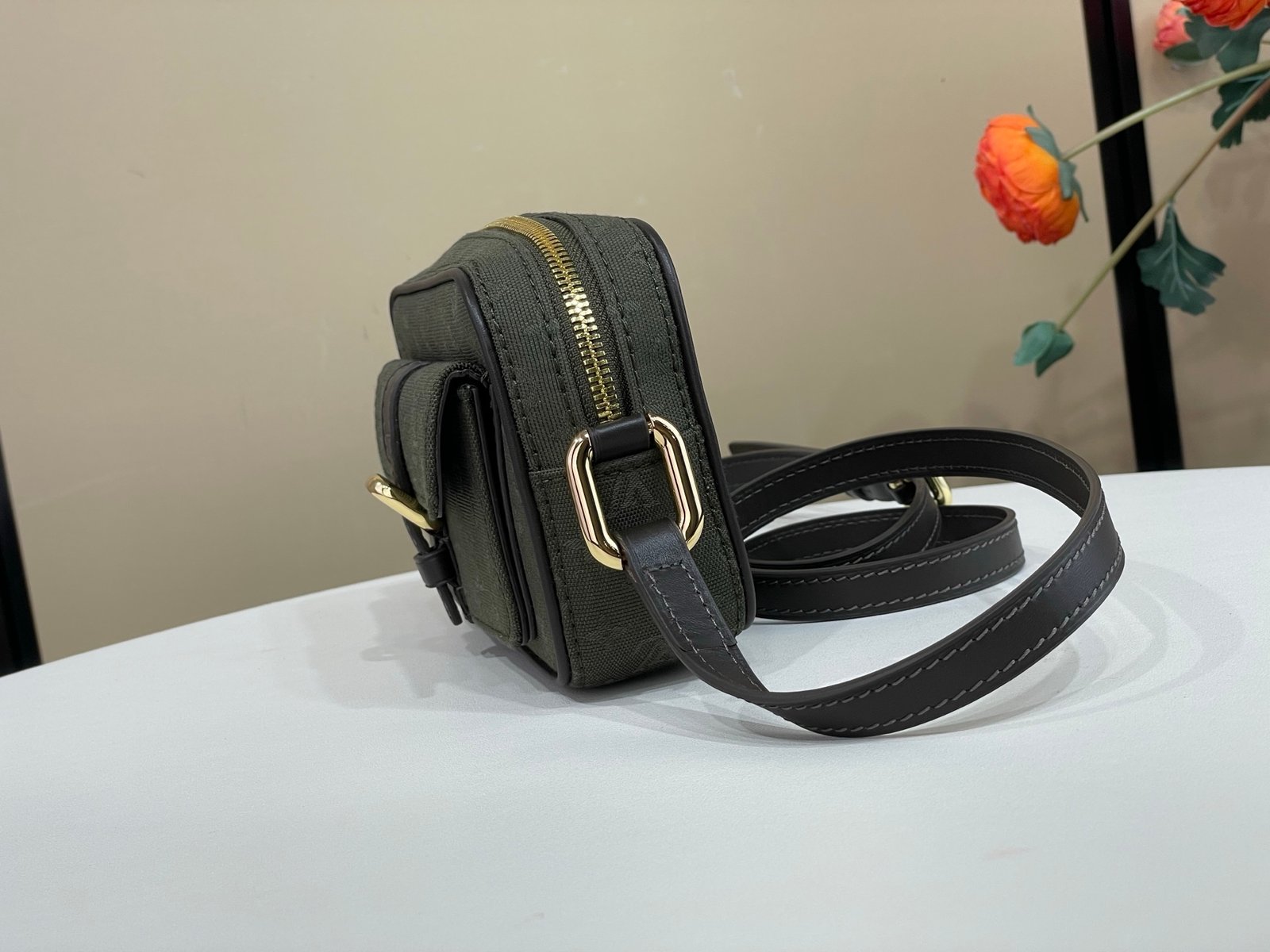 Bolso Mini Lin Juliette Louis Vuitton - Imagen 2