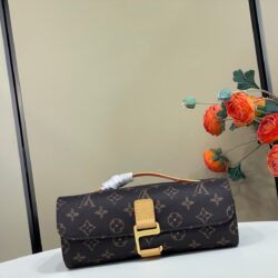Neceser Toiletry Bag con colgador Louis Vuitton