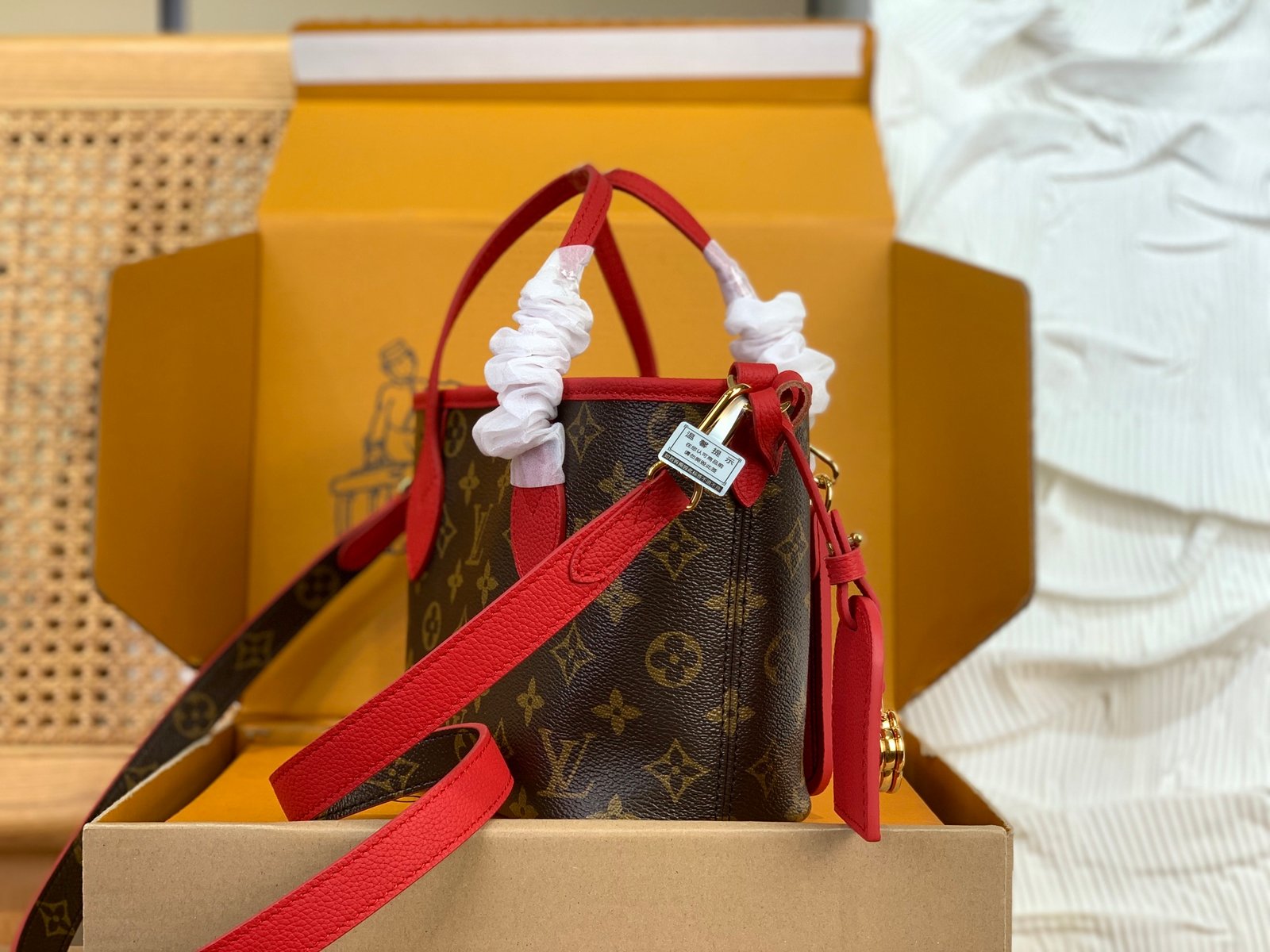 Bolso Neverfull Inside Out BB con bandolera Louis Vuitton - Imagen 2