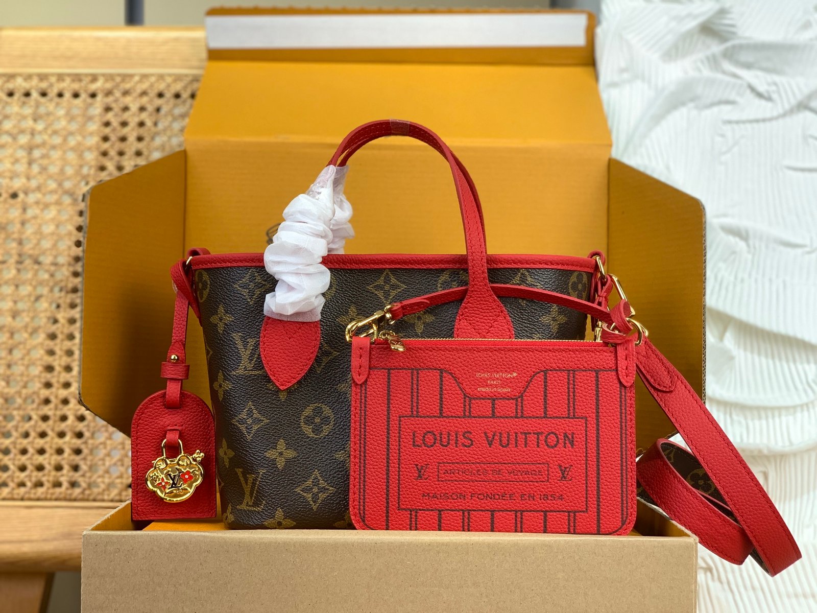 Bolso Neverfull Inside Out BB con bandolera Louis Vuitton