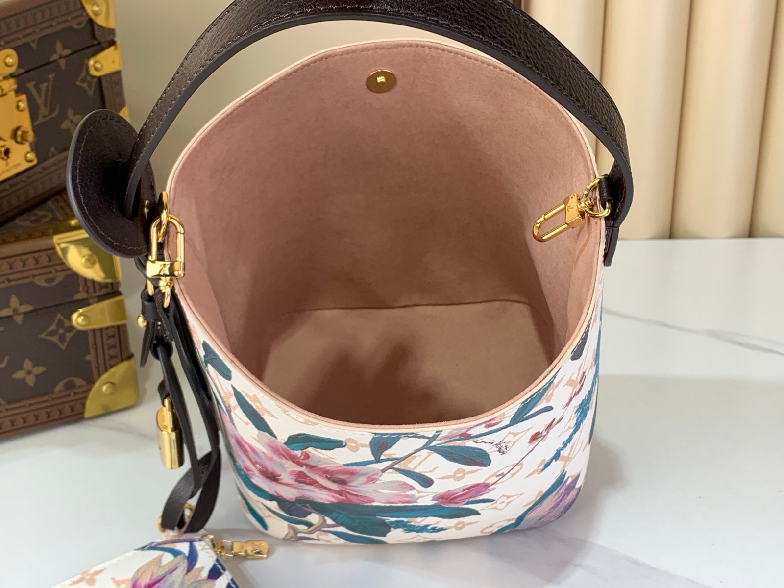 Bolso All In BB Louis Vuitton - Imagen 9