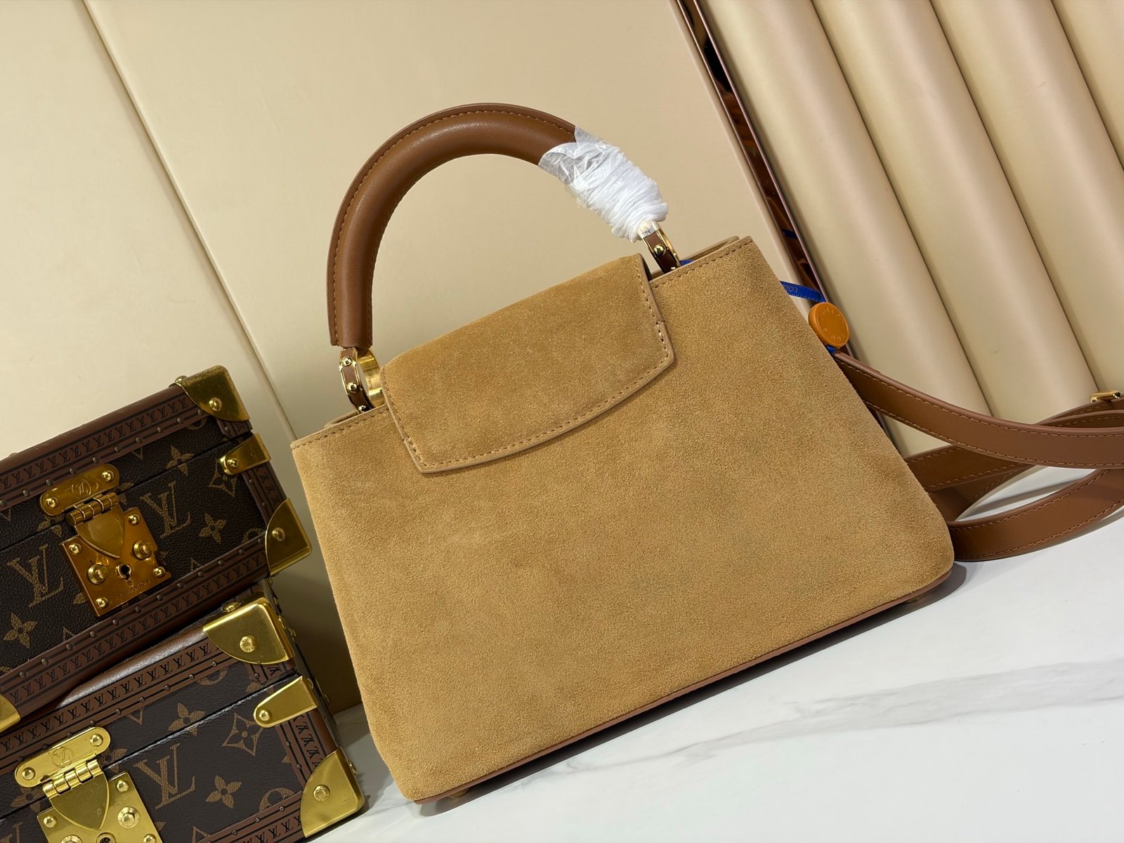 Bolso Capucines BB Louis Vuitton - Imagen 3