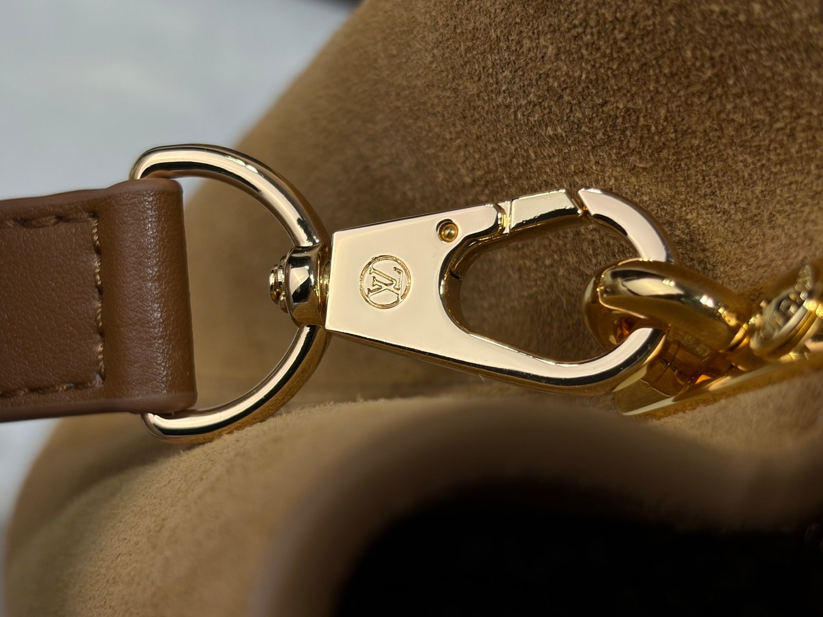 Bolso Capucines BB Louis Vuitton - Imagen 6