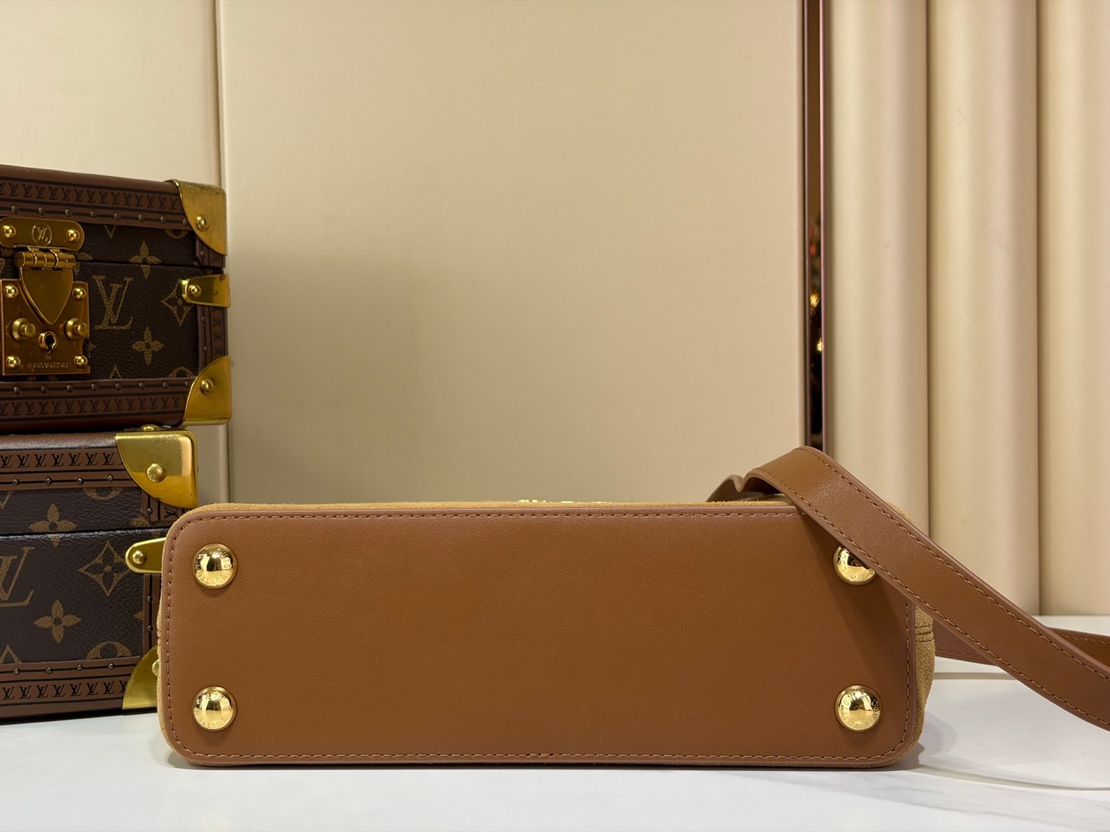 Bolso Capucines BB Louis Vuitton - Imagen 4