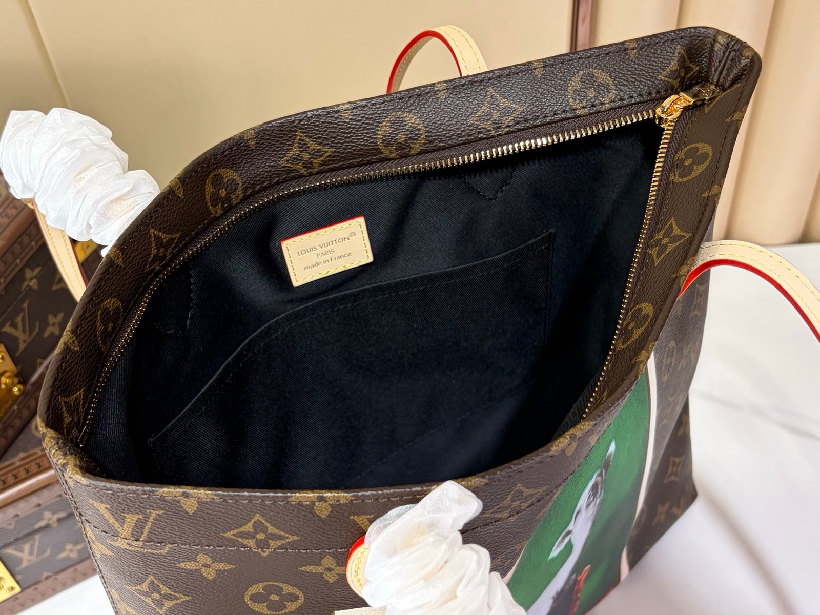 Bolso Carry It Louis Vuitton - Imagen 10