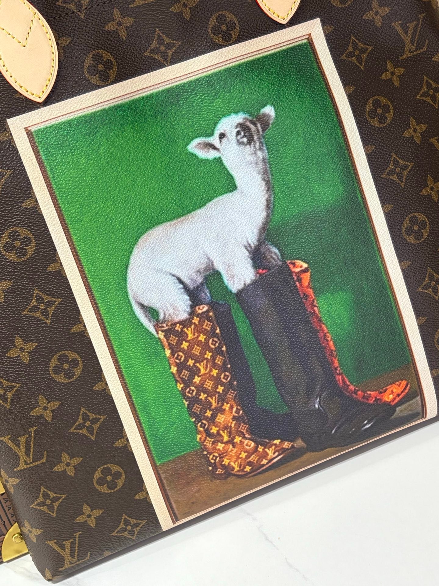 Bolso Carry It Louis Vuitton - Imagen 8
