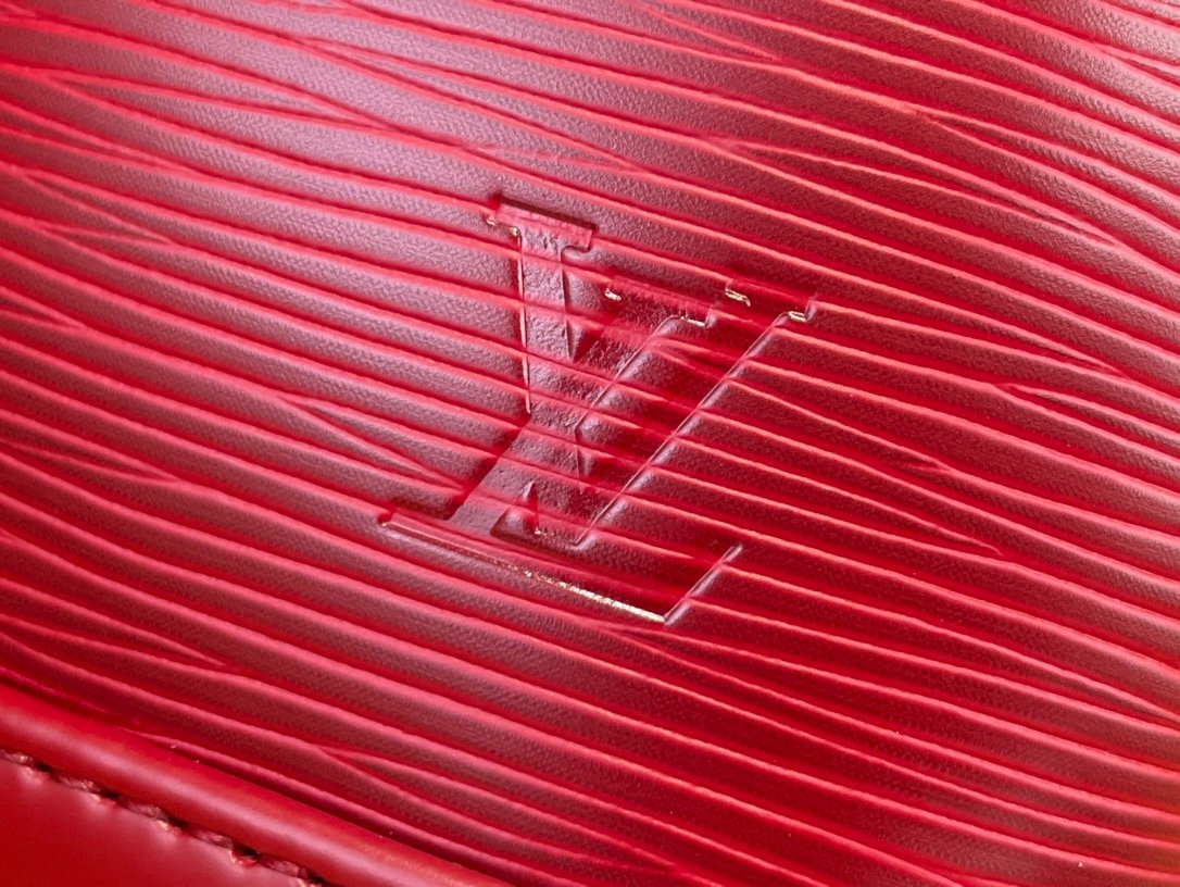 Bolso Alma BB Louis Vuitton - Imagen 5