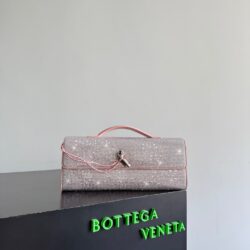 Andiamo Clutch Bottega Veneta