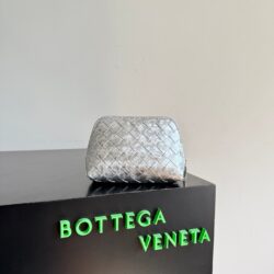 Bolso Pequeño de belleza Intrecciato Bottega Veneta