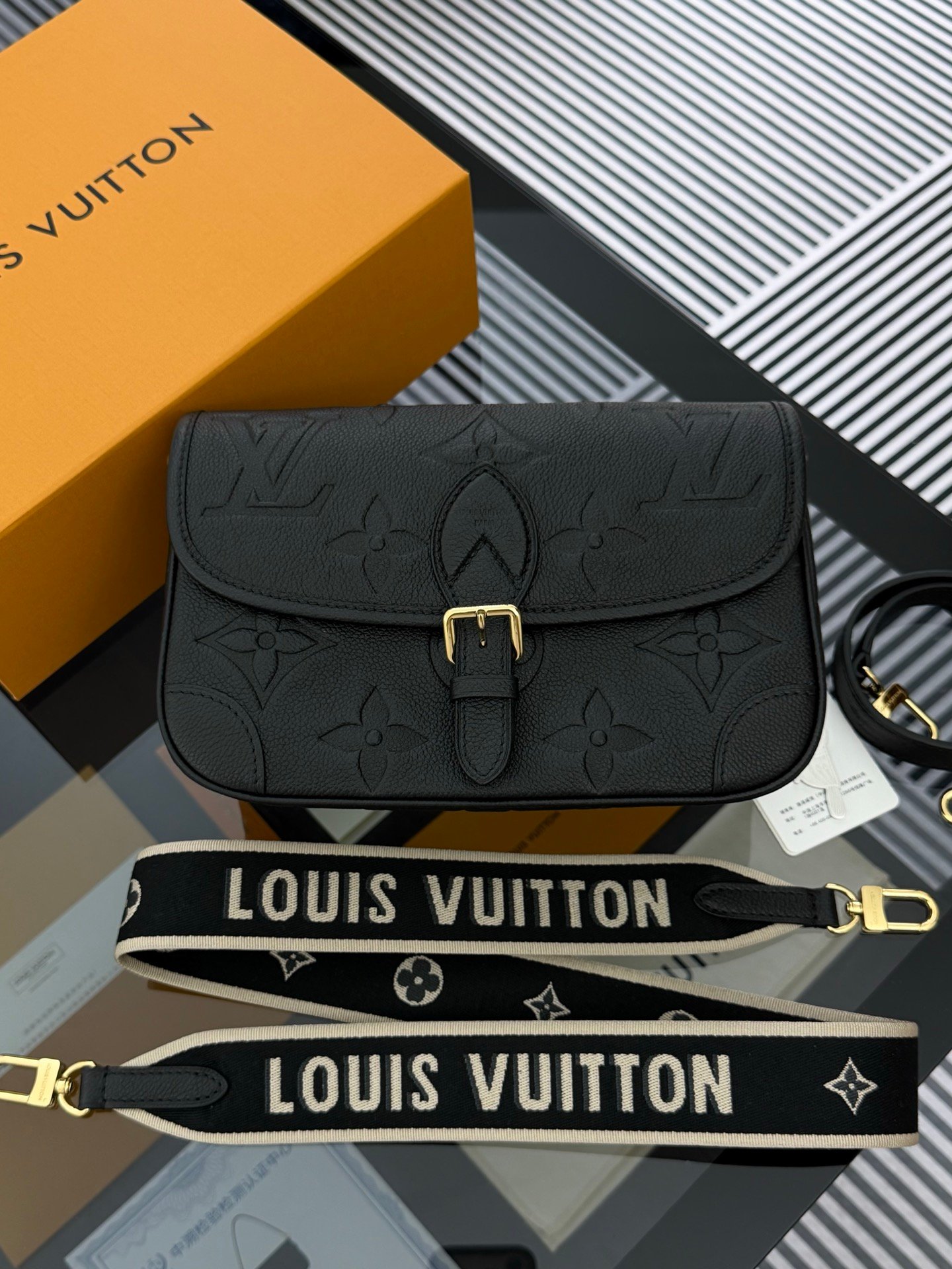 Bolso Diane Louis Vuitton