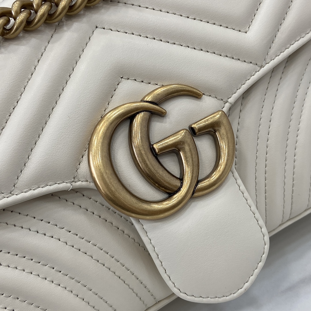 Bolso de hombro GG Marmont tamaño mediano Gucci - Imagen 5