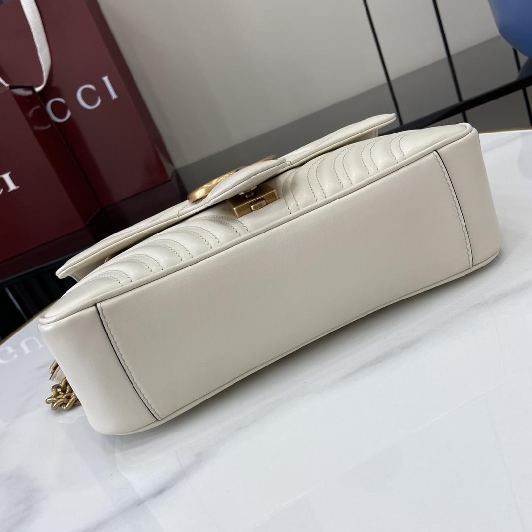 Bolso de hombro GG Marmont tamaño mediano Gucci - Imagen 4