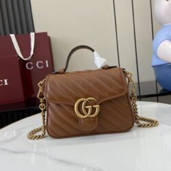 Bolso mano GG Marmont con asa tamaño mediano Gucci