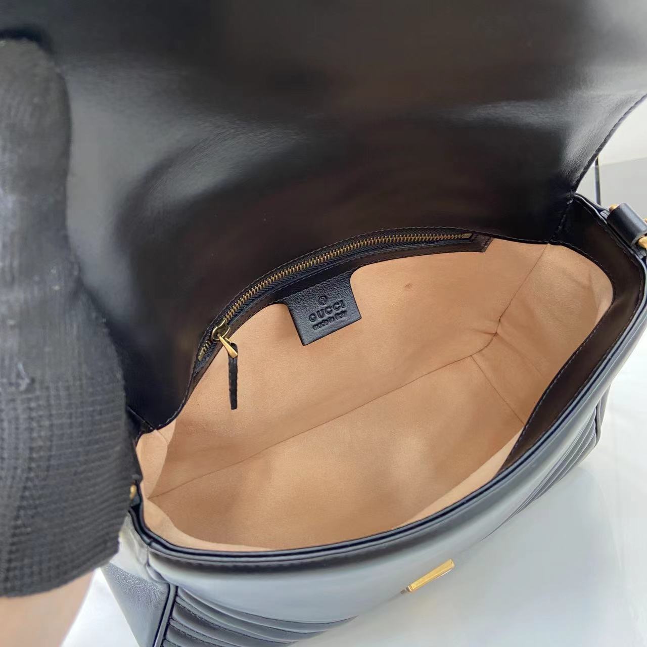 Bolso mano GG Marmont con asa tamaño mediano Gucci - Imagen 11