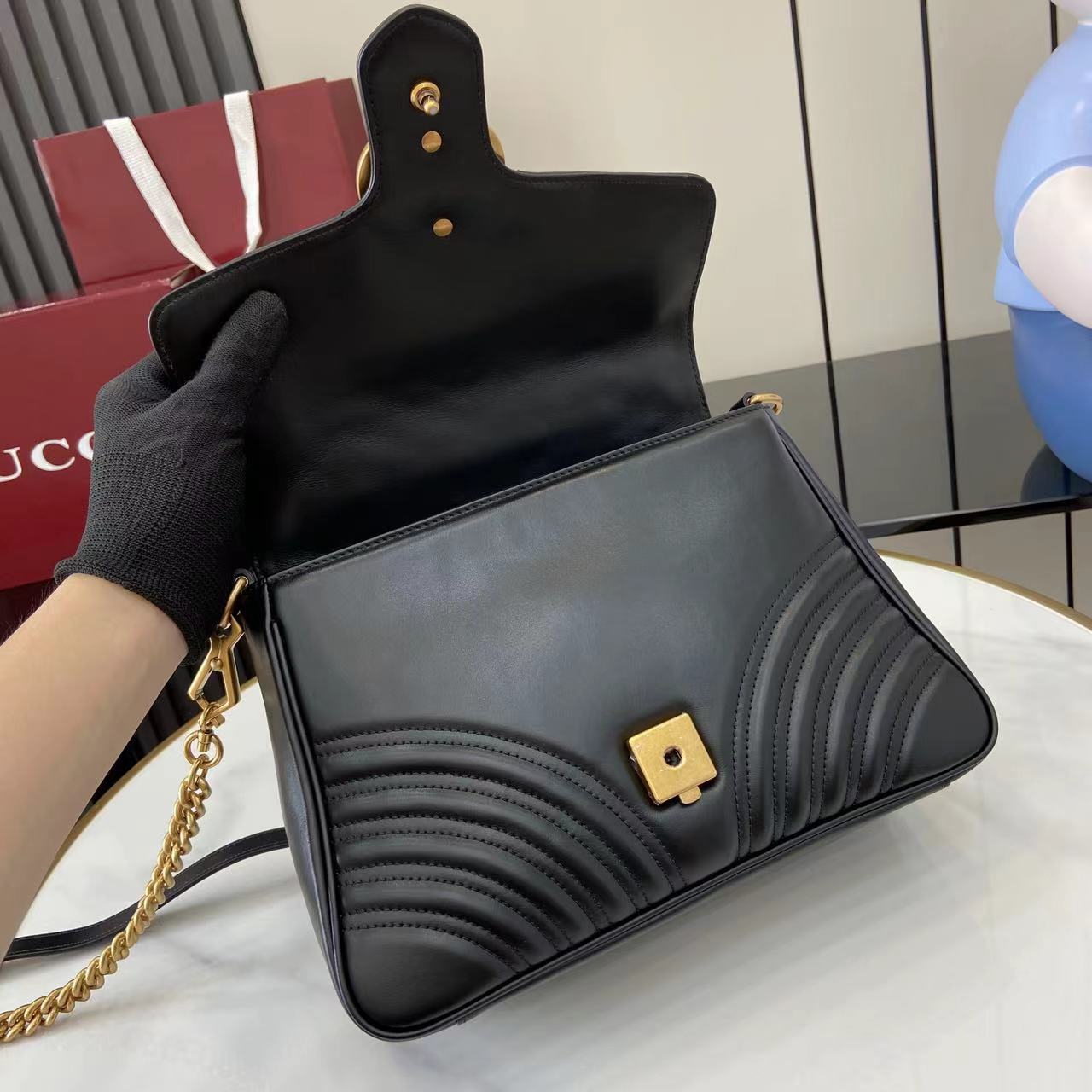 Bolso mano GG Marmont con asa tamaño mediano Gucci - Imagen 9