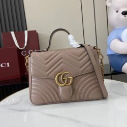 Bolso mano GG Marmont con asa tamaño mediano Gucci